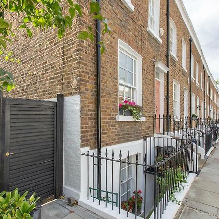 Stunning Gated Home Londres Extérieur photo