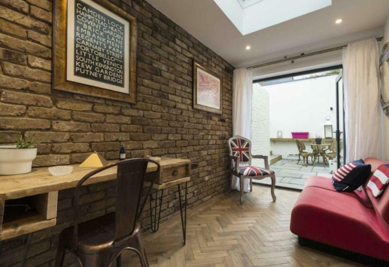 Stunning Gated Home Londres Extérieur photo